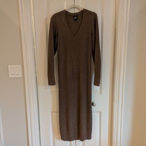 Gap Maternity Belted Midi Sweater Dress, sz small, Cozy Brown